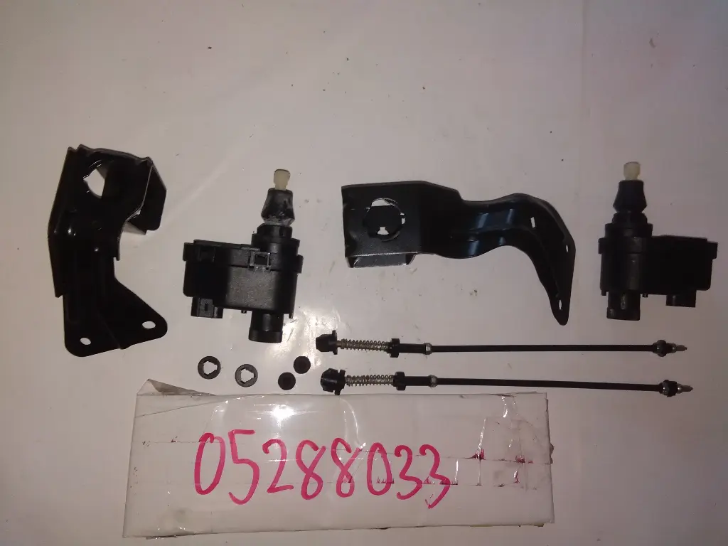 Headlamp Leveling Kit Motor