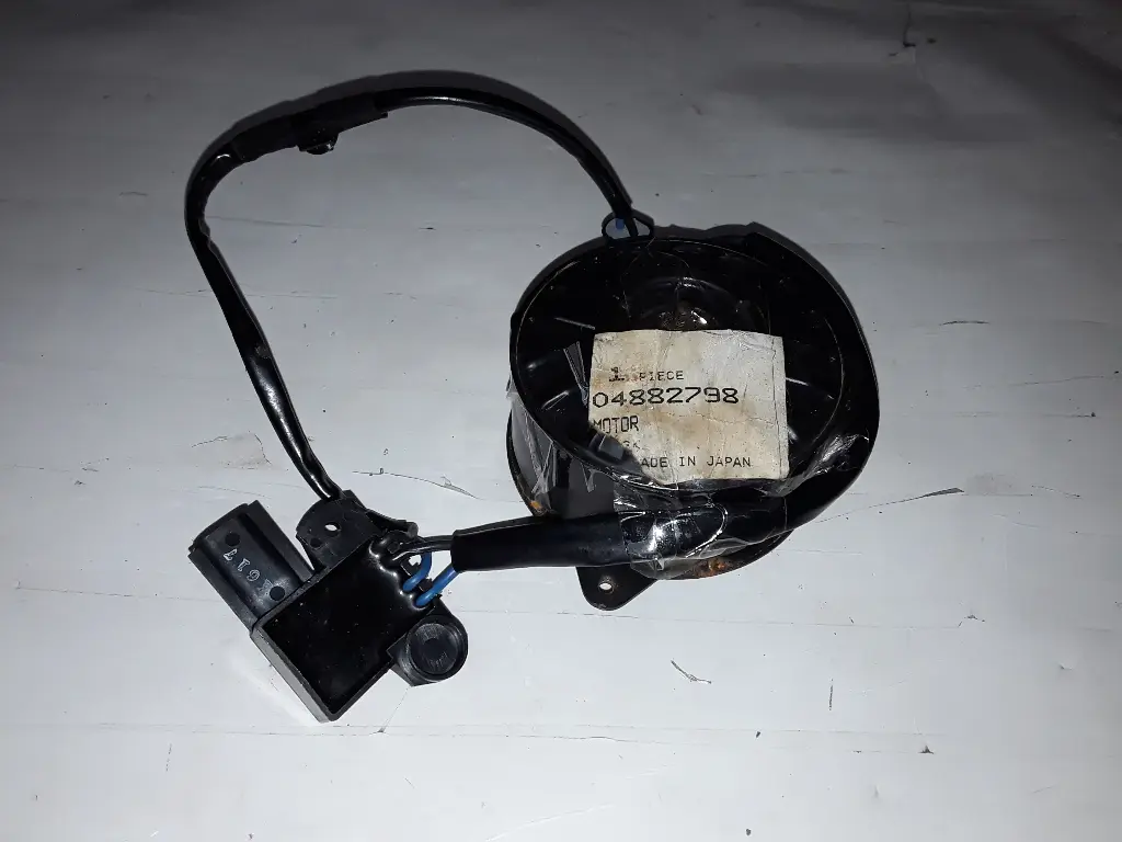 Radiator Fan Motor-RH