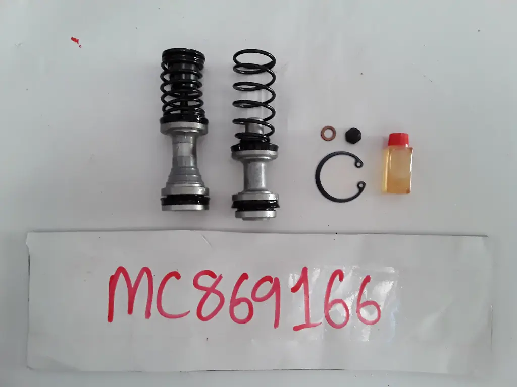 Brake Master Cylinder Kit