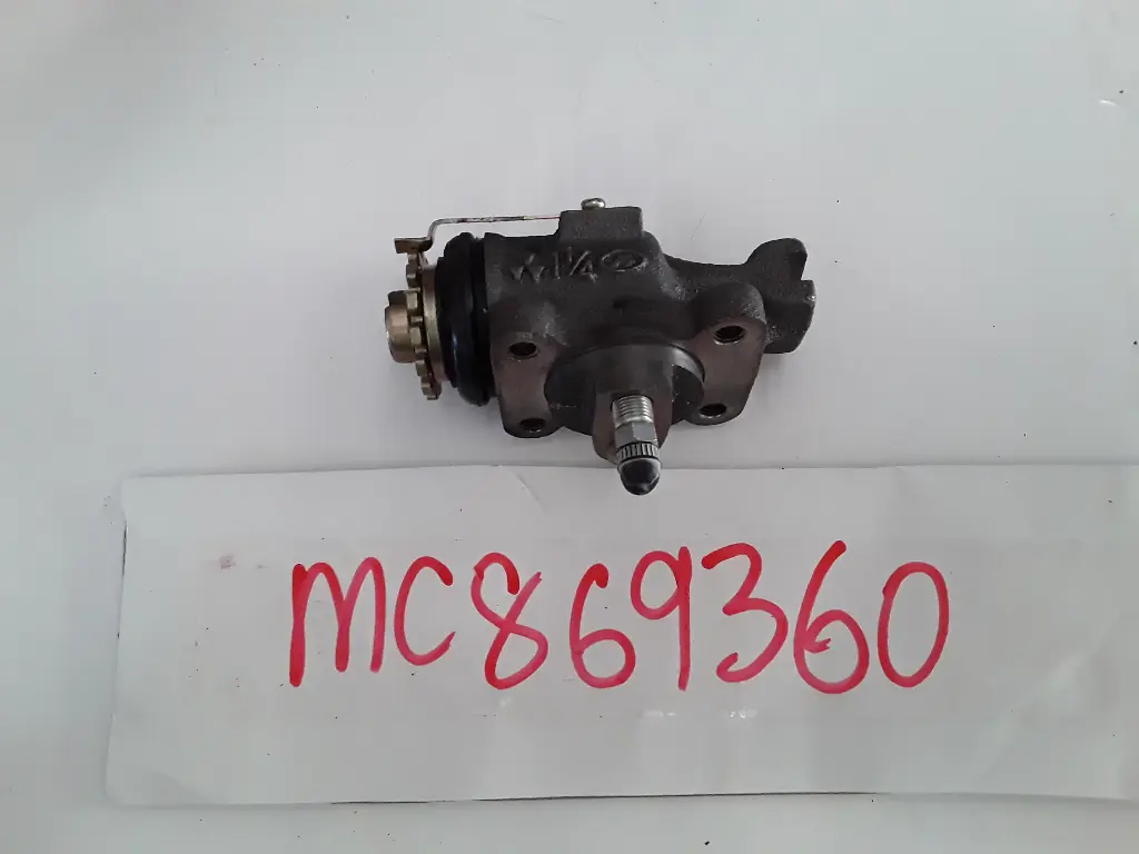Front Brake Cylinder-LH