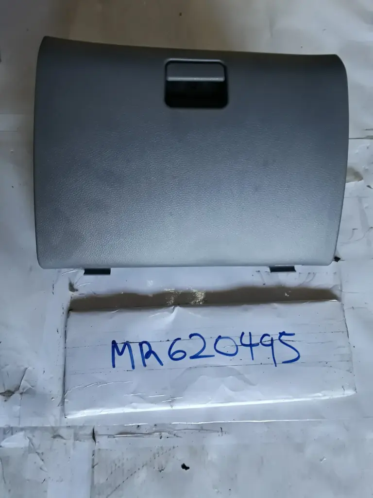 Glove Box
