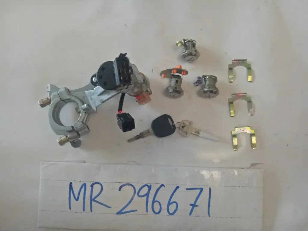 Lock Cylinder & Key Set