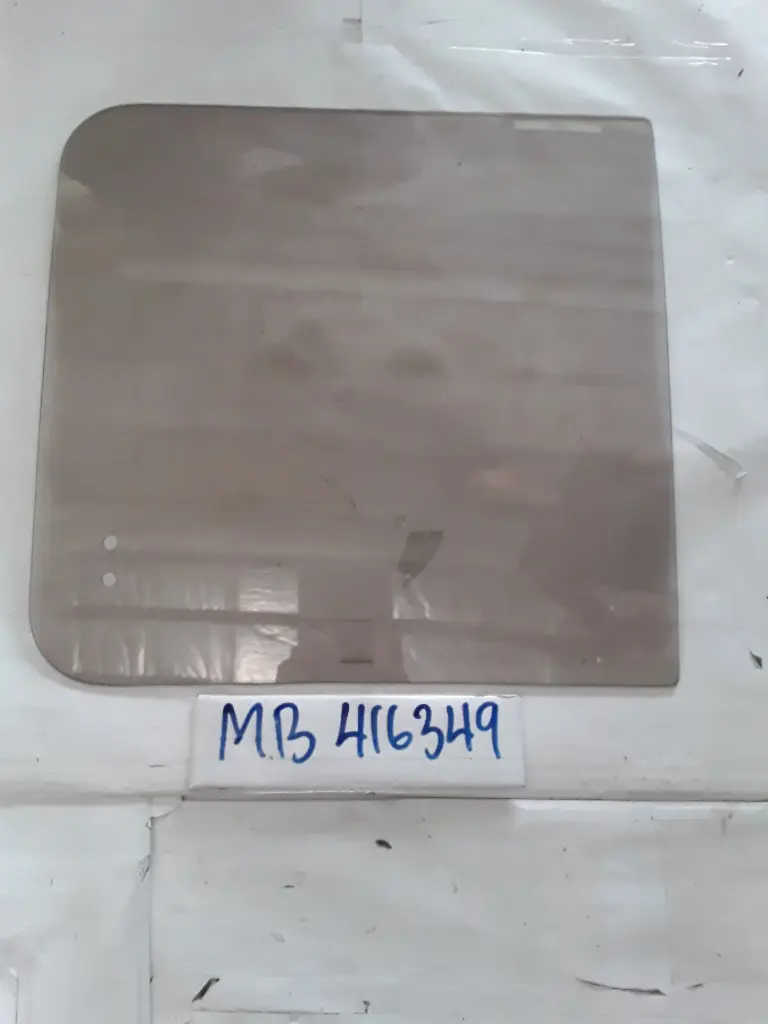 Rear Door Window Glass-RH (D-Bronze)