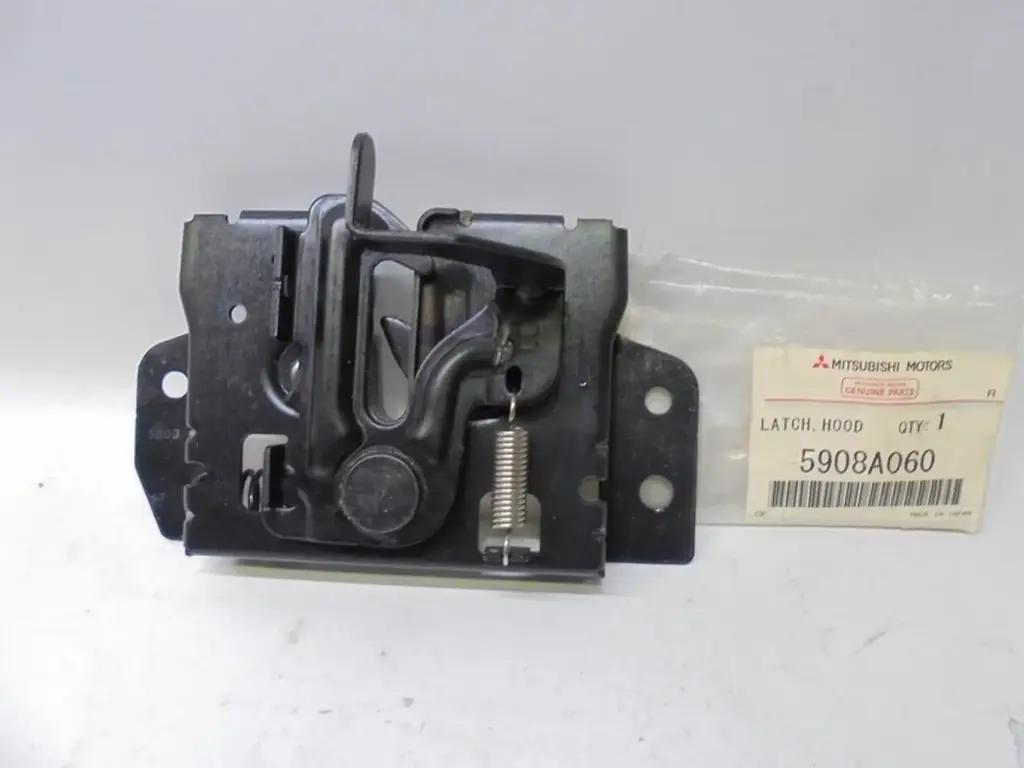 (SOLD OUT) Latch Hood