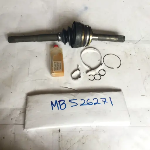 [MB526271] Front Axle Joint & Shaft-RH