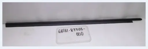 [68161-87705-000] Front Door Weatherstrip