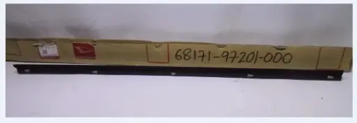 [68171-97201-000] Front Window Weatherstrip-RH