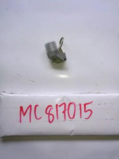 [MC817015] Drain Plug