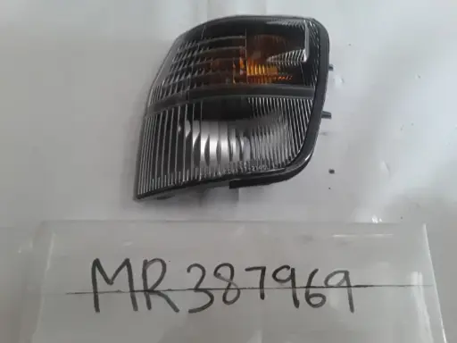 [MR387969] Front Combination Lamp-LH
