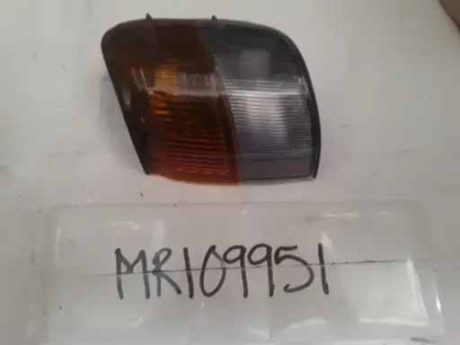 [MR109951] Front Combination Lamp Unit-LH