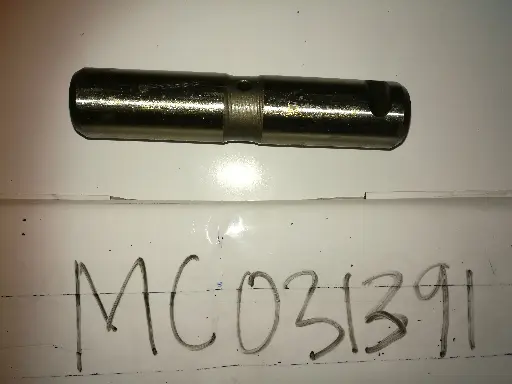[MC031391] Front Spring Pin