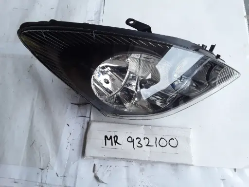 [MR932100] Headlamp-RH