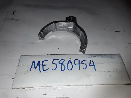 [ME580954] Manual Transmission Gearshift 3rd & 4th Fork
