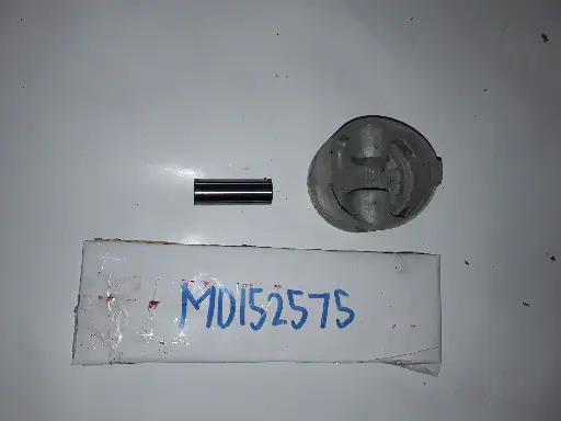 [MD152575] Piston & Pin Assembly Oversize(0.25)-LH