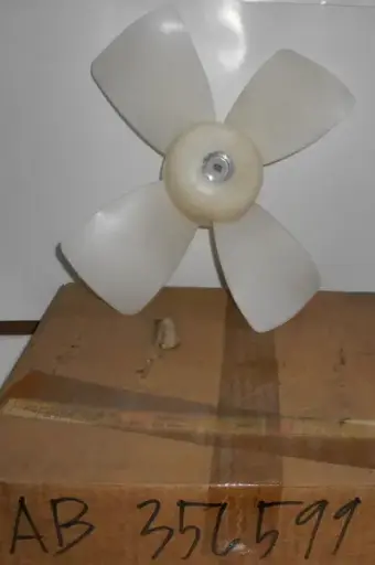 [AB356599] Radiator Fan