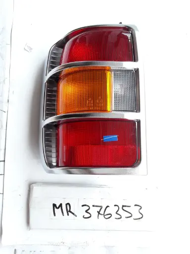 [MR376353] Rear Combination Lamp Kit-LH
